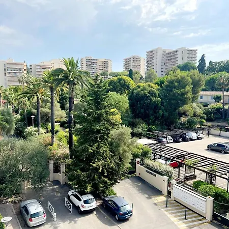 3 Pieces Au Centre De Les Pins Lejlighed *